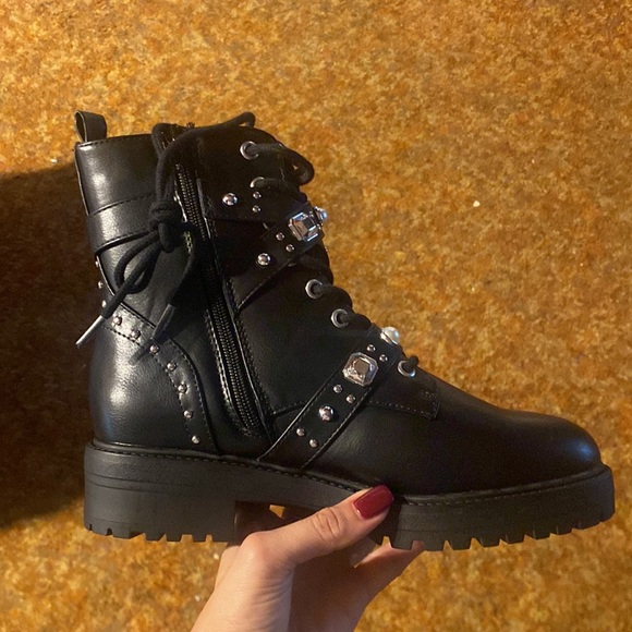 London Rag Combat Boots - Picture 4 of 5